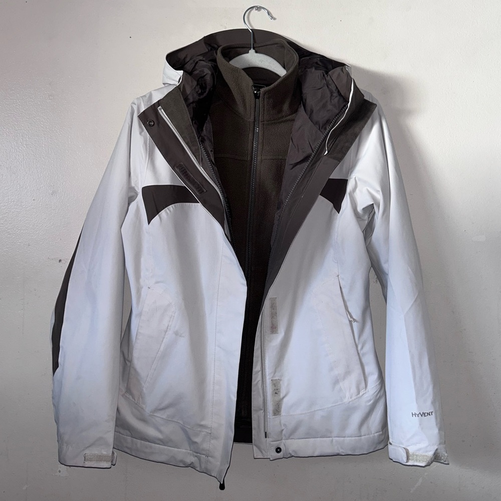 North face jacket - Picture 2 of 6